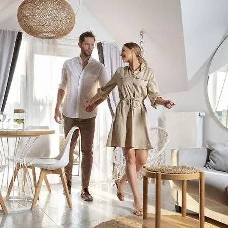 In Near The شقة *