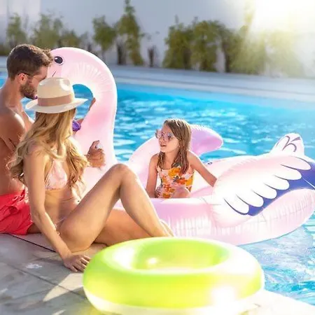 In Near The * ساربينوفو