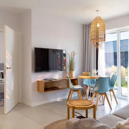 In Near The شقة *